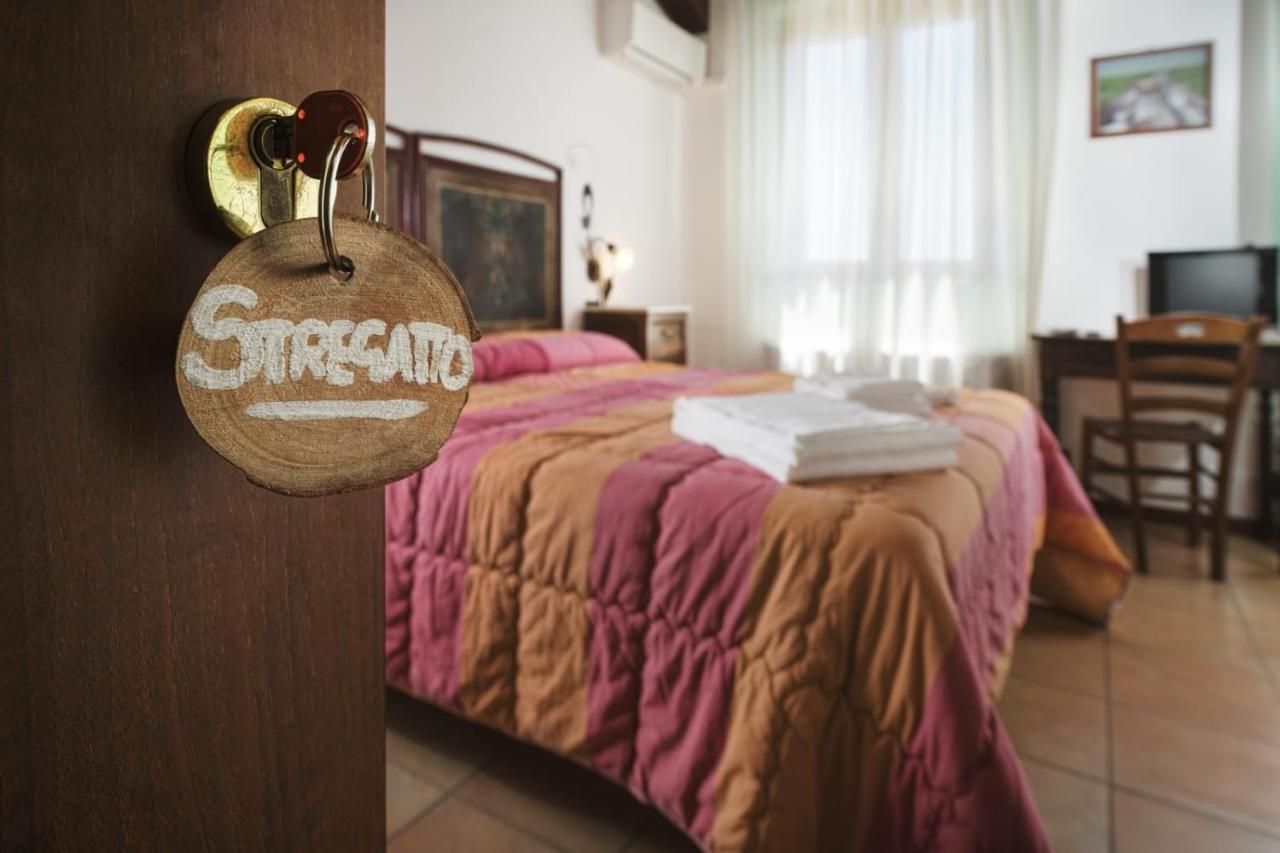 Briciola Di Sole B&B E Ristorante Borgo  Exterior foto